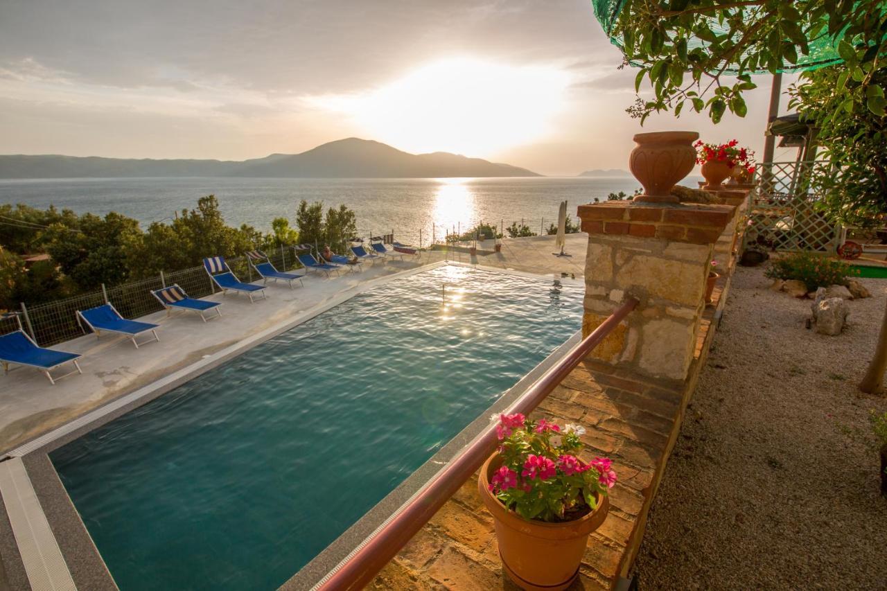 Hotel "San Saena " Радима Экстерьер фото
