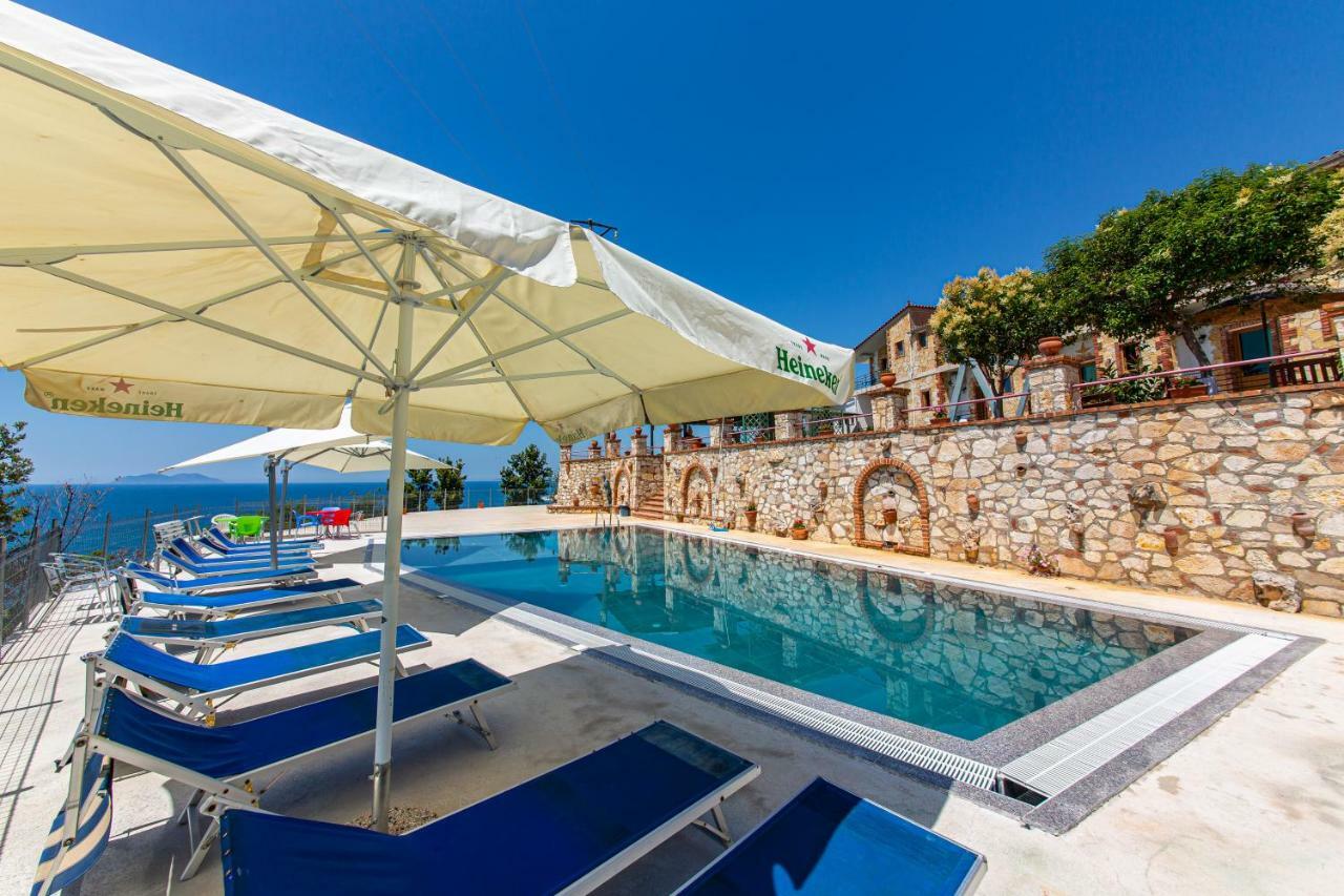 Hotel "San Saena " Радима Экстерьер фото