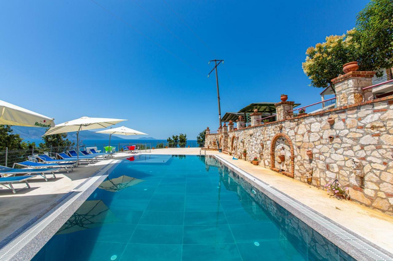 Hotel "San Saena " Радима Экстерьер фото