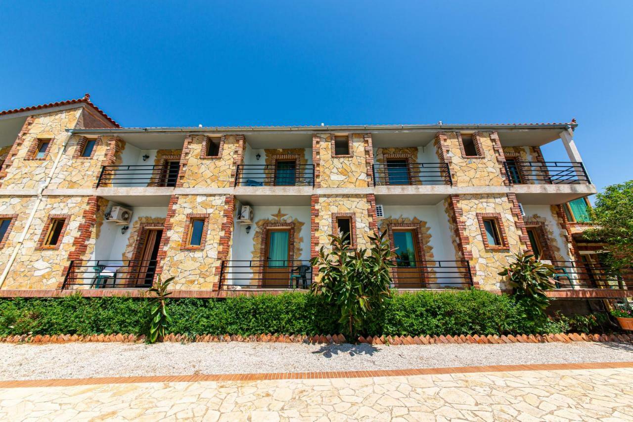 Hotel "San Saena " Радима Экстерьер фото