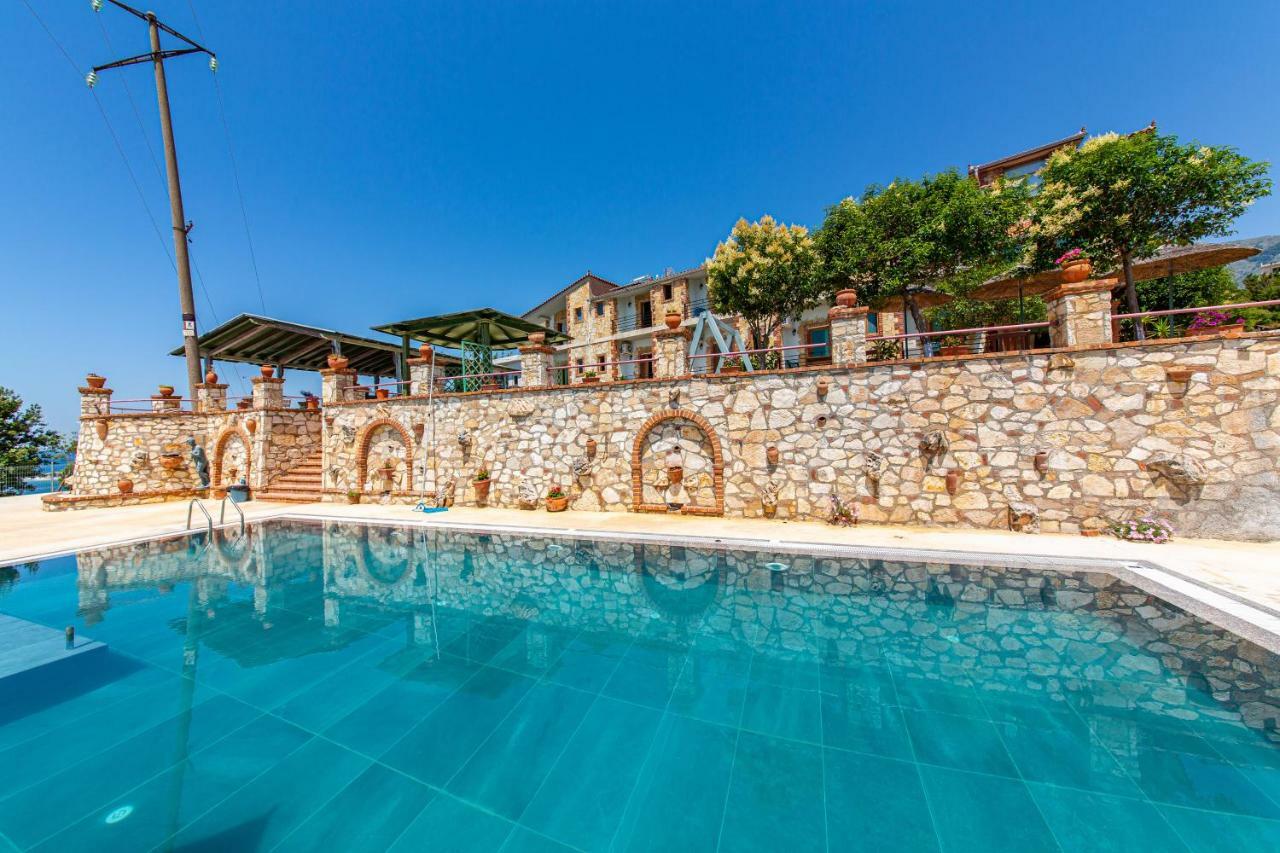 Hotel "San Saena " Радима Экстерьер фото
